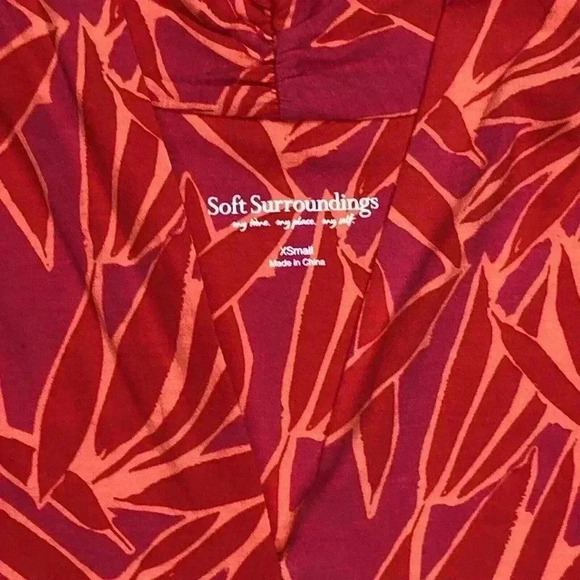 Soft Surroundings Sleeveless Top Sz XS Tunic V Neckline Pink Red Color - Picture 6 of 8